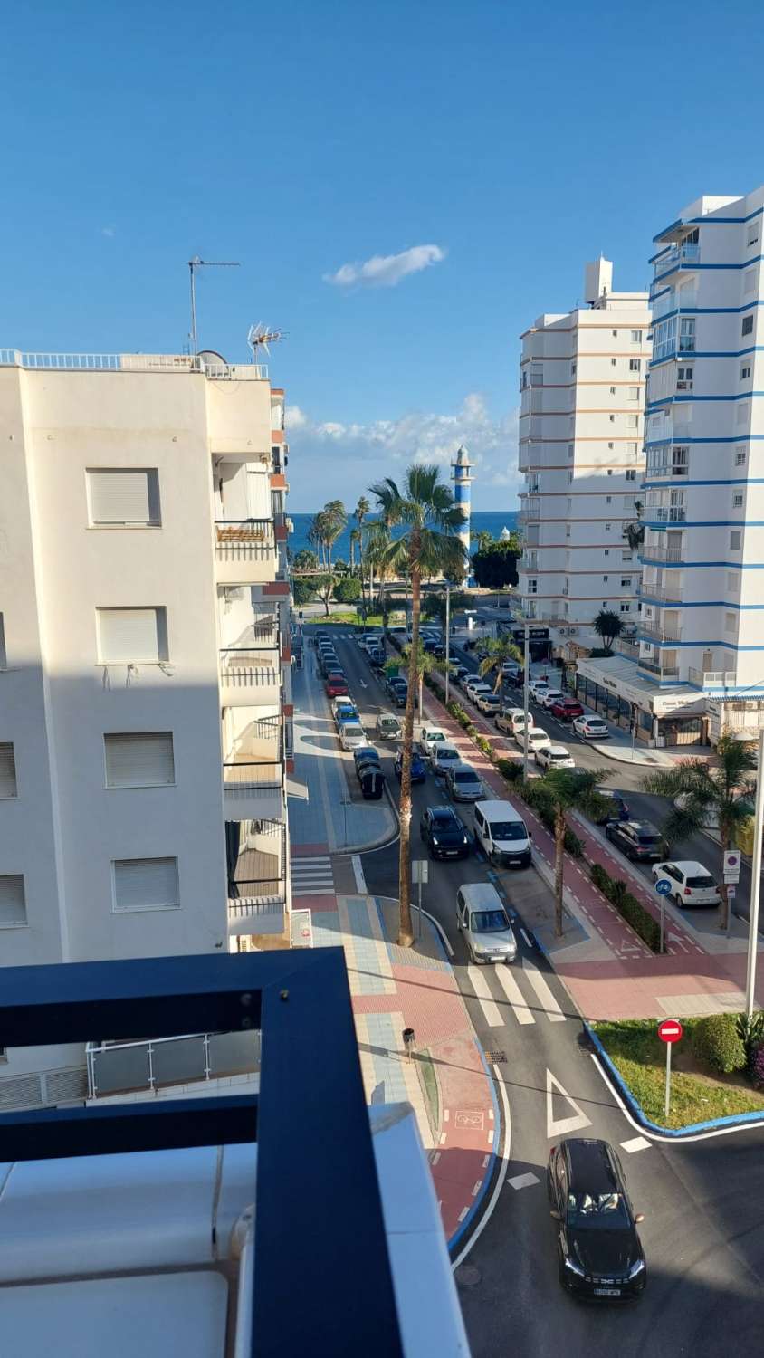 PISO DE CORTA TEMPORADA .PRECIO 950 E/MES