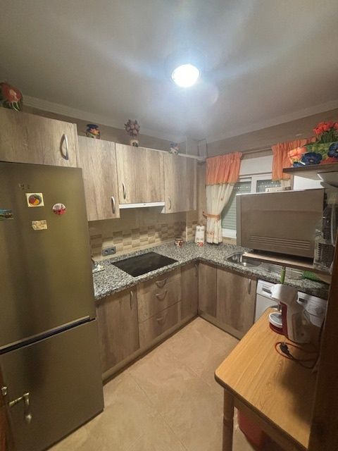 MAGNIFICO PISO CON ORIENTACION ESTE