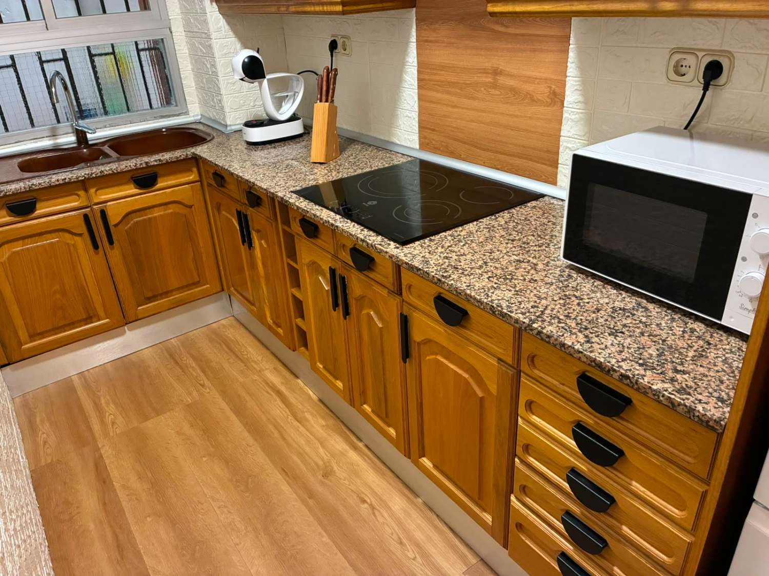 APARTAMENTO DE CORTA TEMPORADA. INVIERNO. 700 € /MES