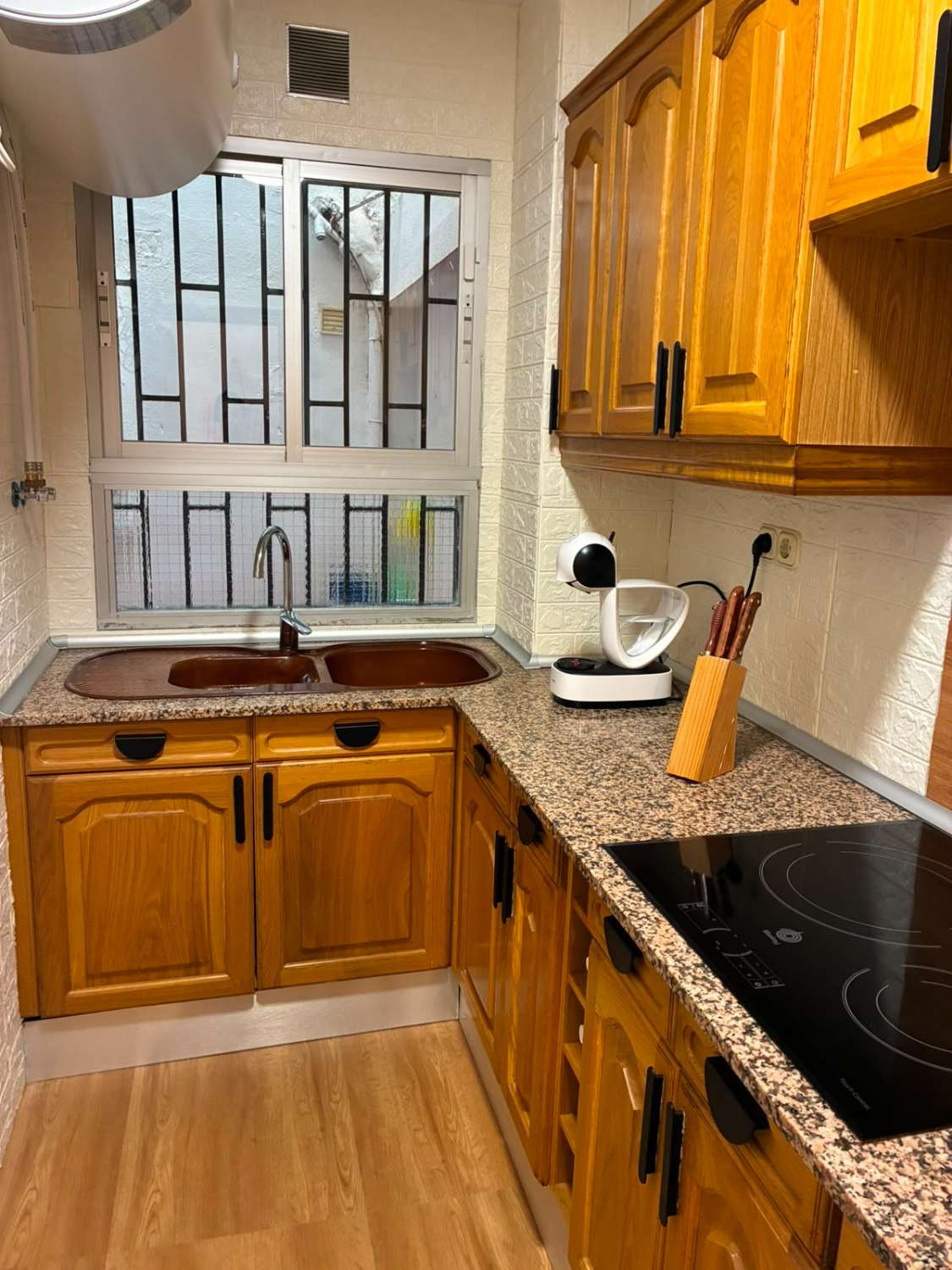 APARTAMENTO DE CORTA TEMPORADA. INVIERNO. 700 € /MES