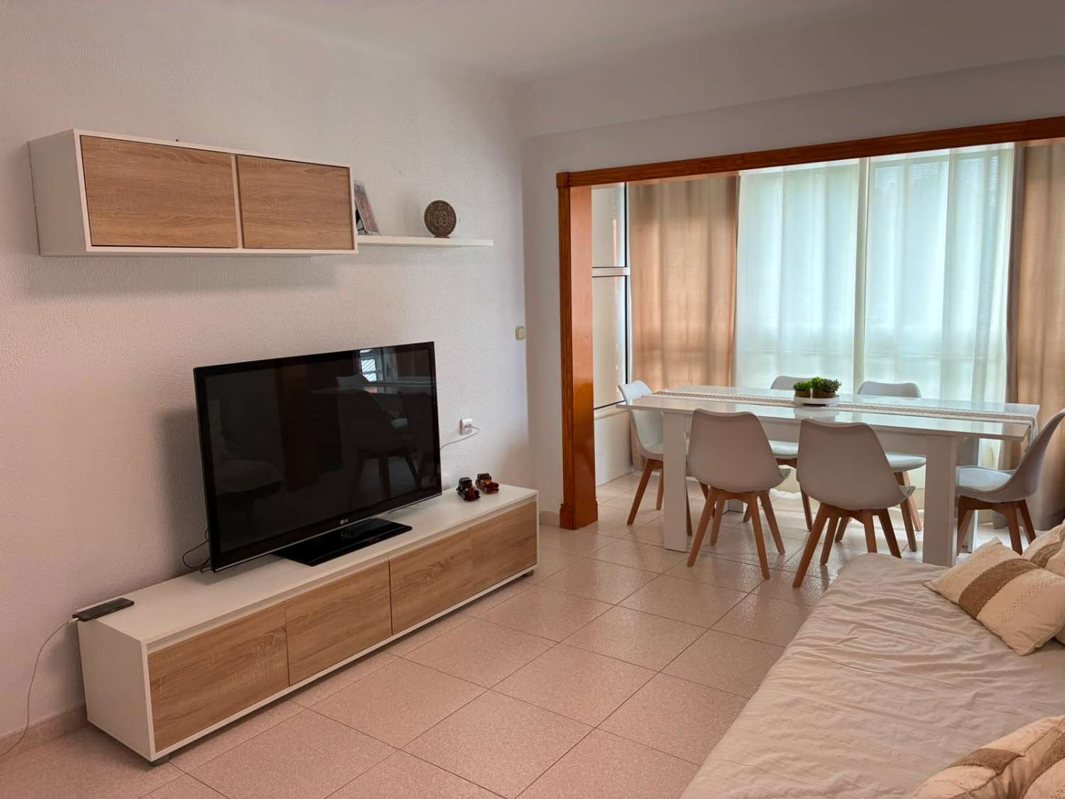 APARTAMENTO DE CORTA TEMPORADA. INVIERNO. 700 € /MES