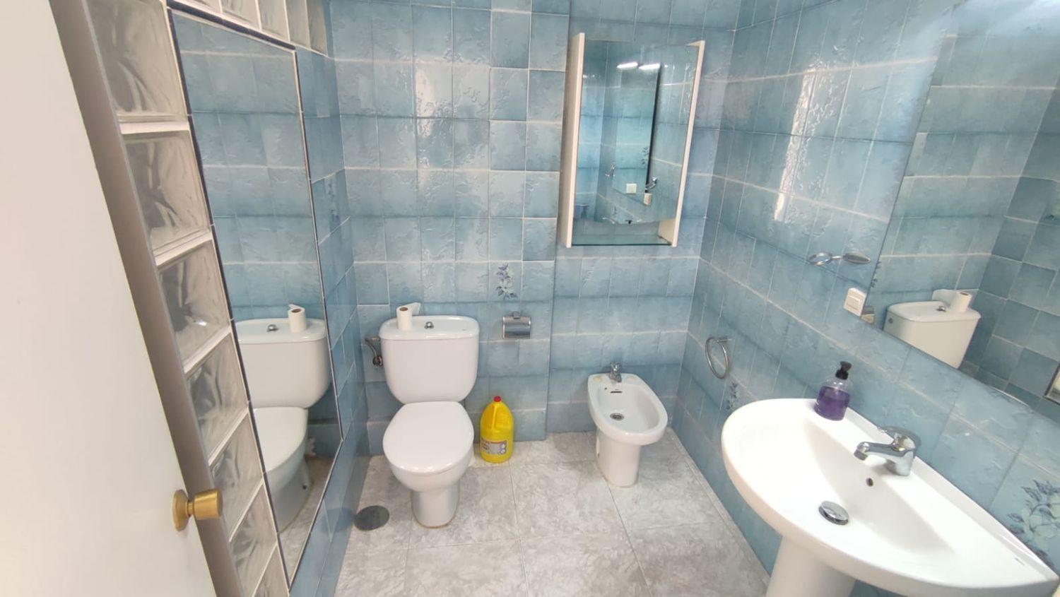 Piso en venta en Caleta de Vélez