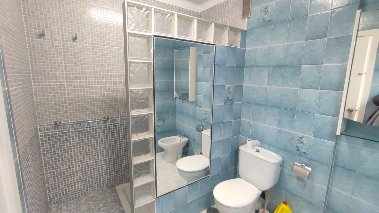 Piso en venta en Caleta de Vélez