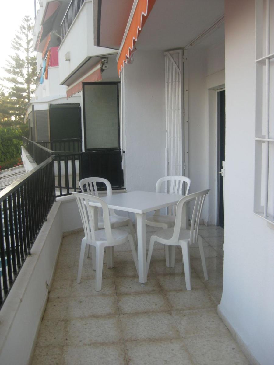 Piso en venta en Caleta de Vélez