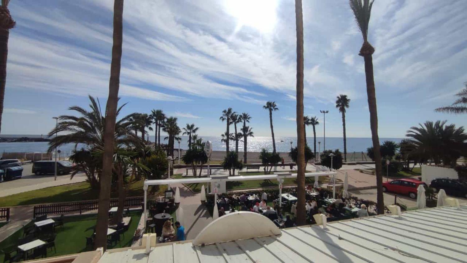 Piso en venta en Caleta de Vélez