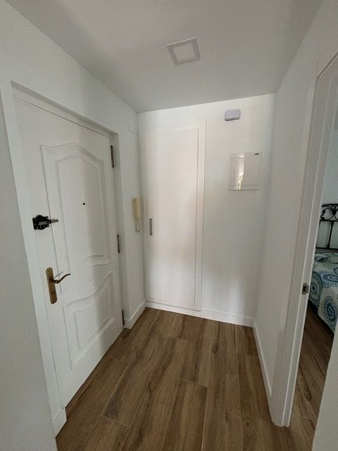 SHORT TERM APARTMENT .850€ / MONTH