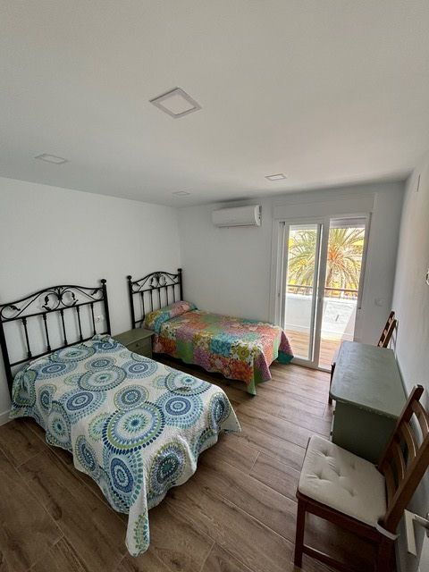 SHORT TERM APARTMENT .850€ / MONTH
