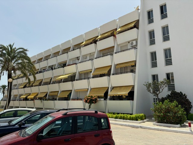SHORT TERM APARTMENT .850€ / MONTH