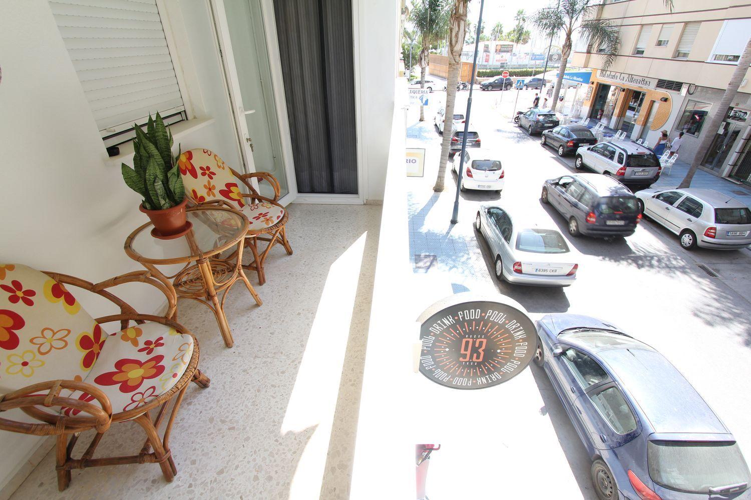 SHORT TERM APARTMENT .670 € / MONTH