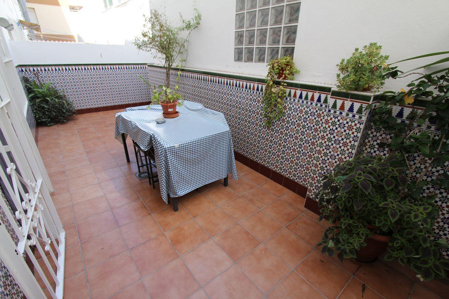 SHORT TERM APARTMENT .670 € / MONTH
