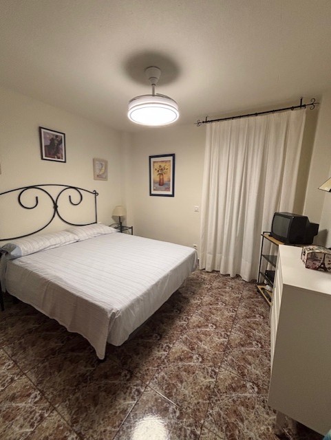 SHORT TERM APARTMENT. PRICE: €490 / MONTH