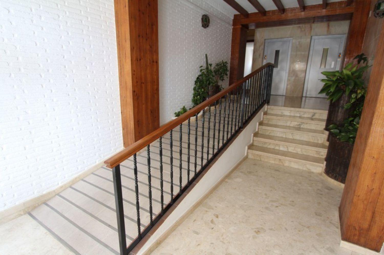 PISO  DE  CORTA TEMPORADA. 490 € /MES