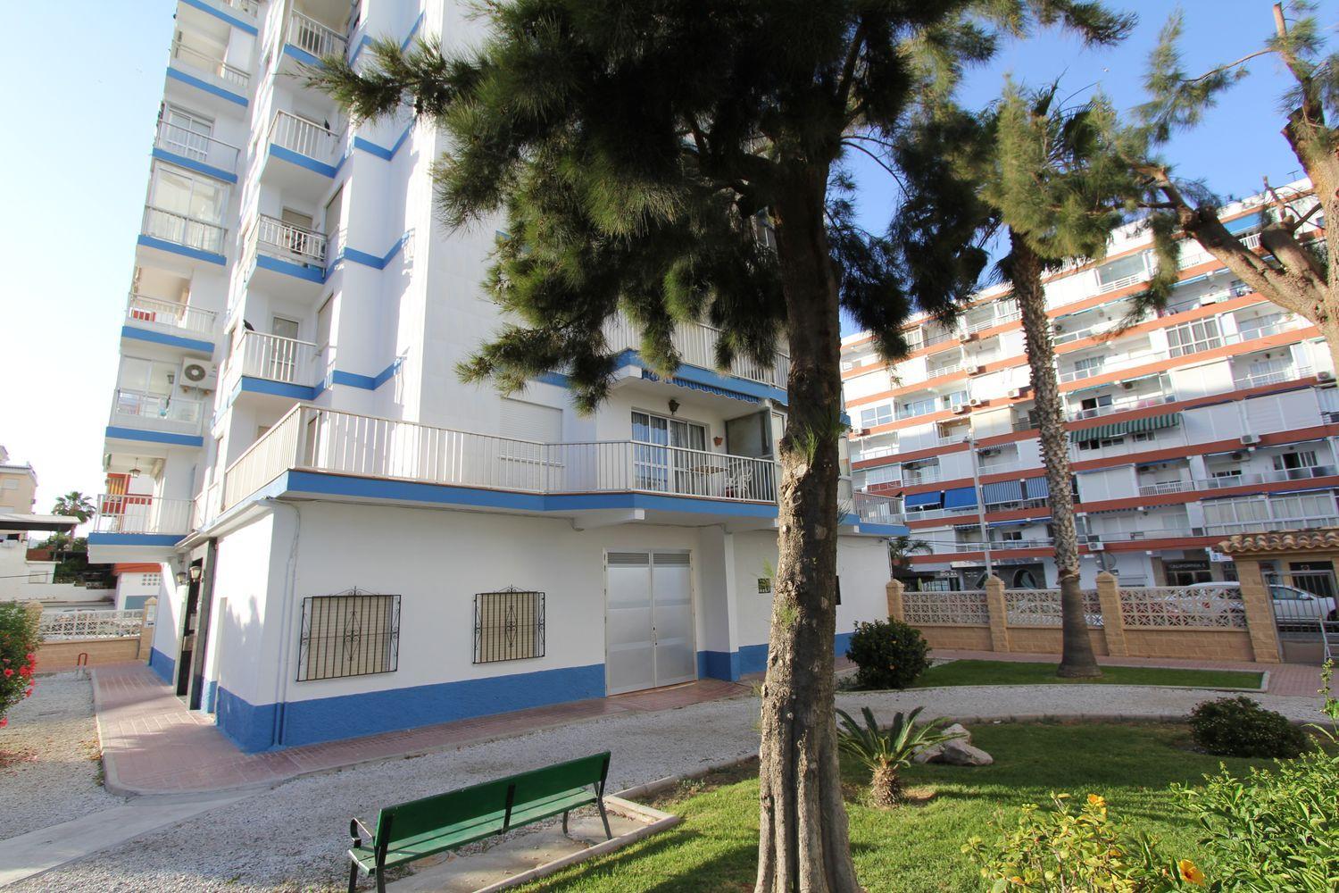 SHORT TERM APARTMENT. €490/MONTH