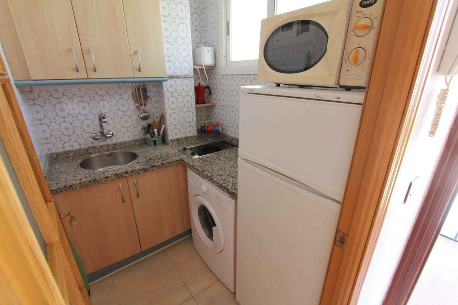 ESTUDIO DE  CORTA TEMPORADA. 440€ /MES