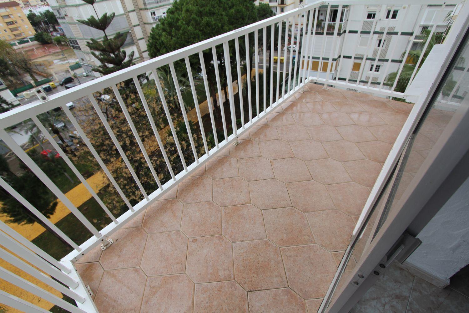 KURZE SAISONWOHNUNG 580 € / MONAT