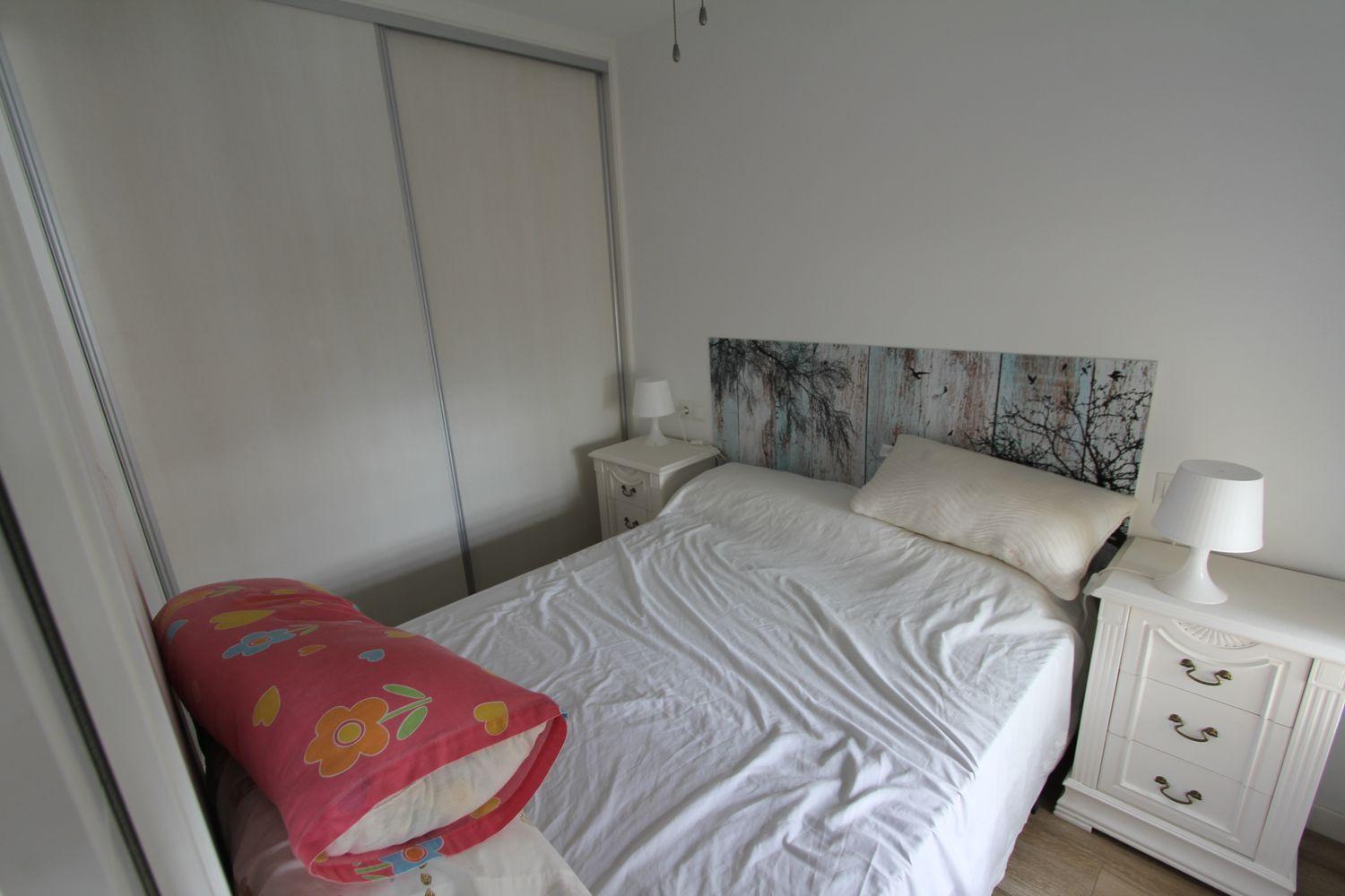 ESTUDIO DE  CORTA TEMPORADA. 450 € /MES