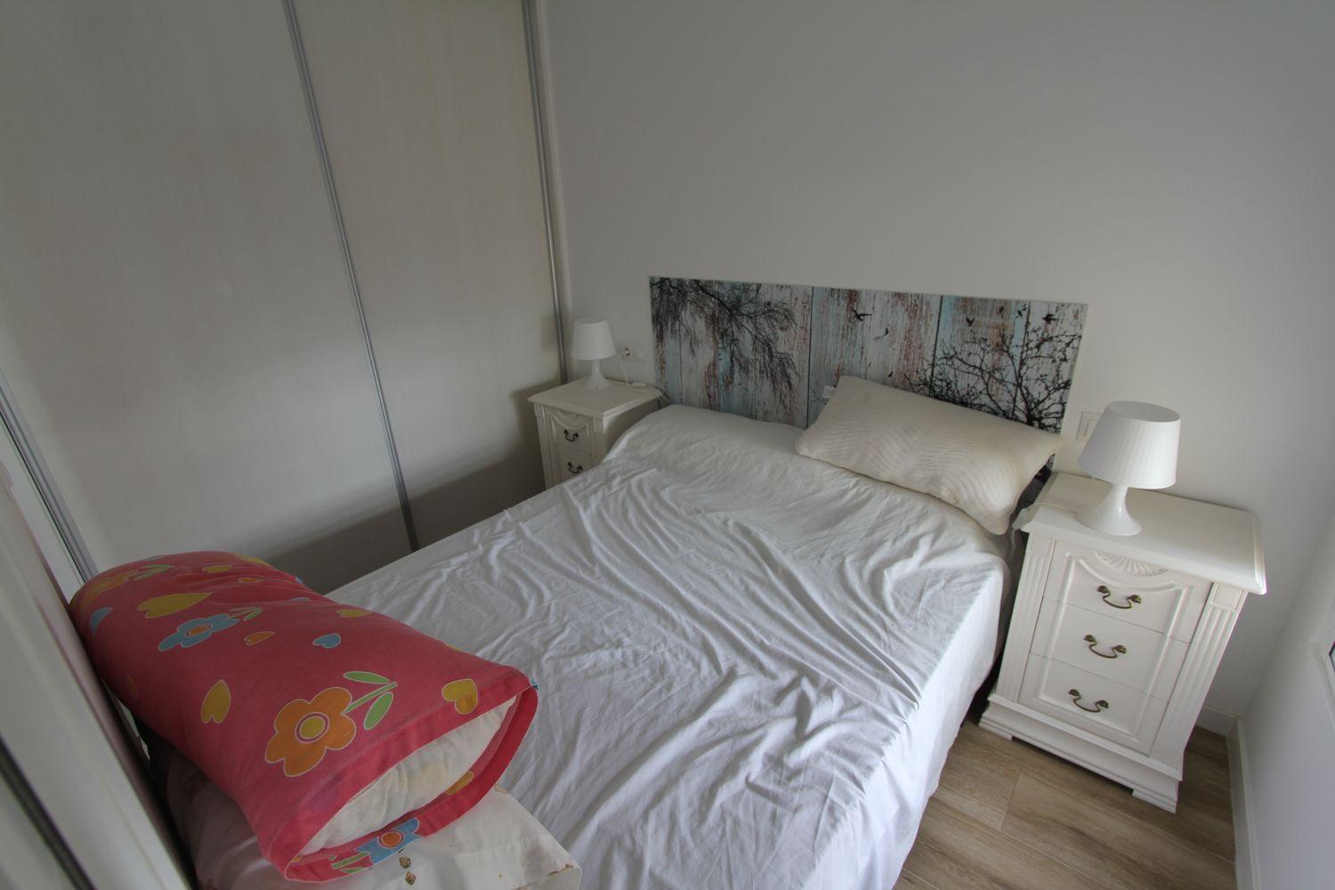 ESTUDIO DE  CORTA TEMPORADA. 450 € /MES