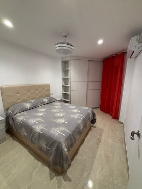 SHORT TERM APARTMENT. €660/MONTH