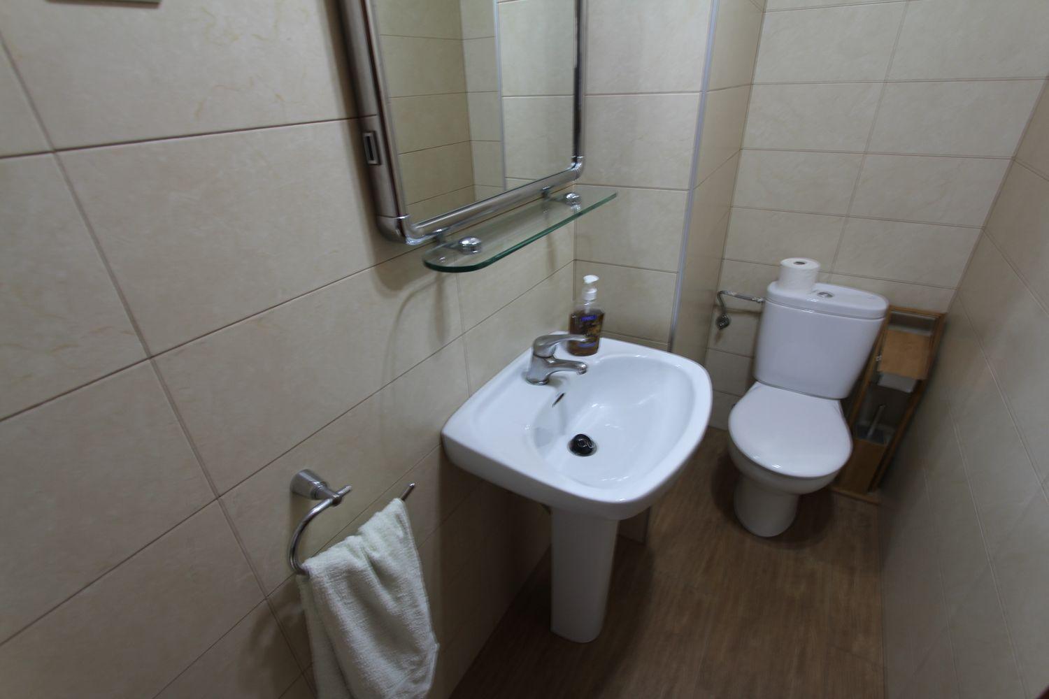 PISO 1ªLINEA  DE PLAYA DE OCTUBRE A MAYO . PRECIO: 650 € / MES