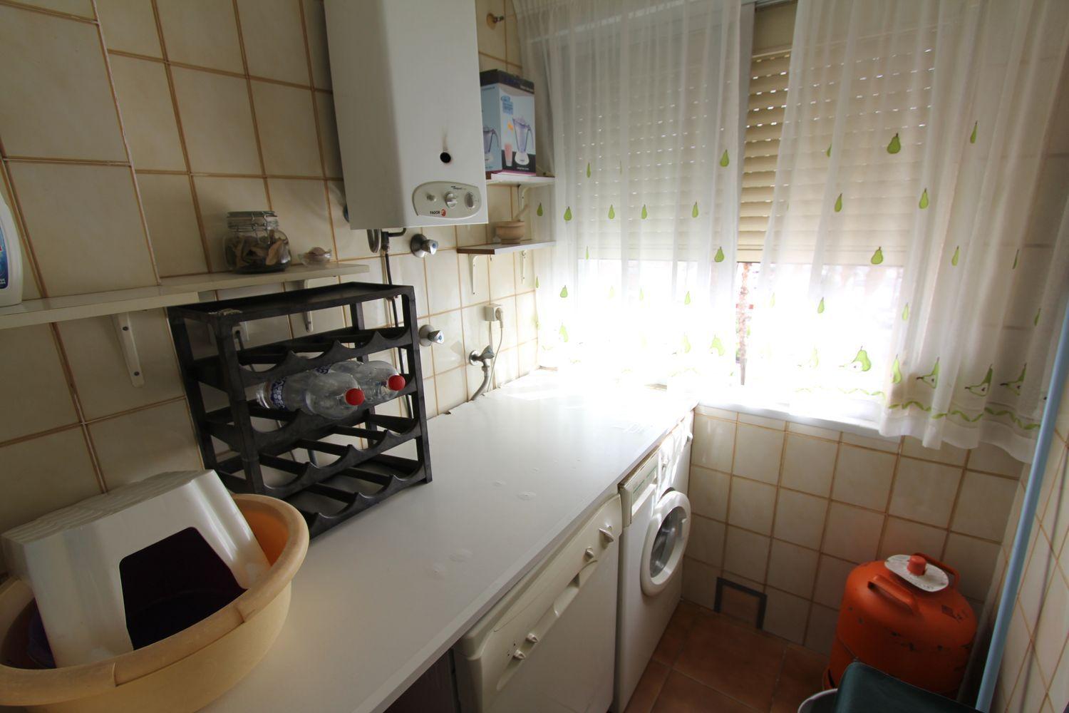 PISO 1ªLINEA  DE PLAYA DE OCTUBRE A MAYO . PRECIO: 650 € / MES