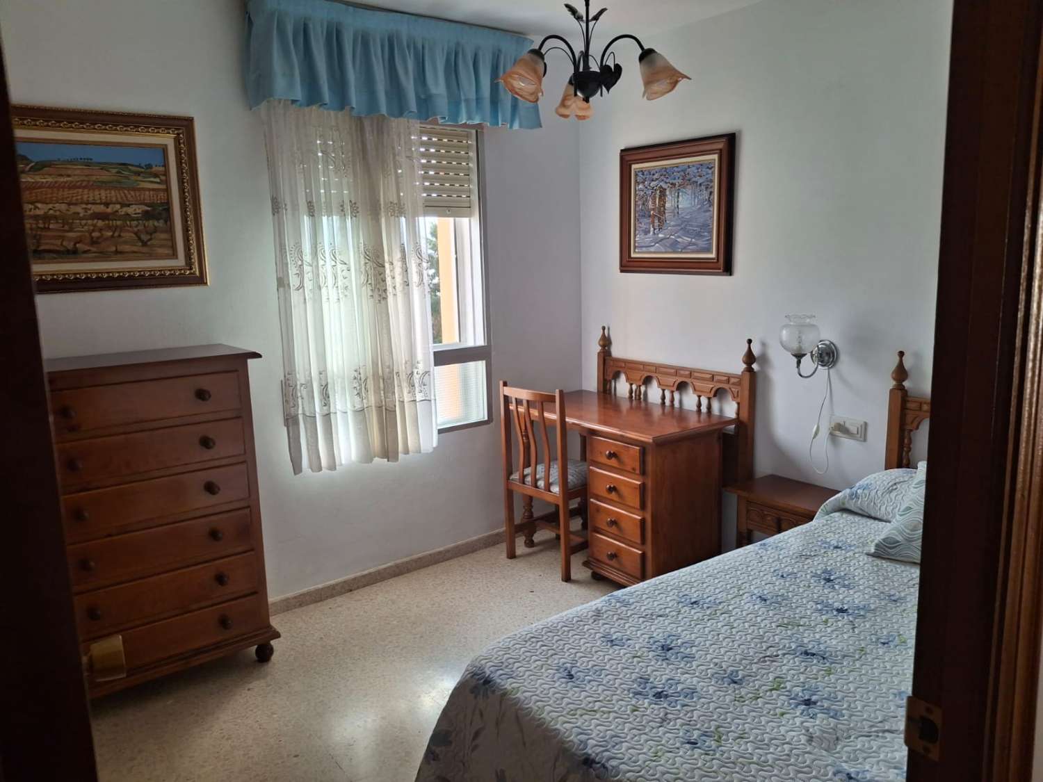 PISO 1ªLINEA  DE PLAYA DE OCTUBRE A MAYO . PRECIO: 650 € / MES