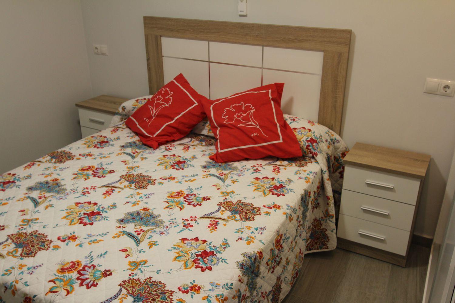KURZE SAISONWOHNUNG. 600 €/MONAT