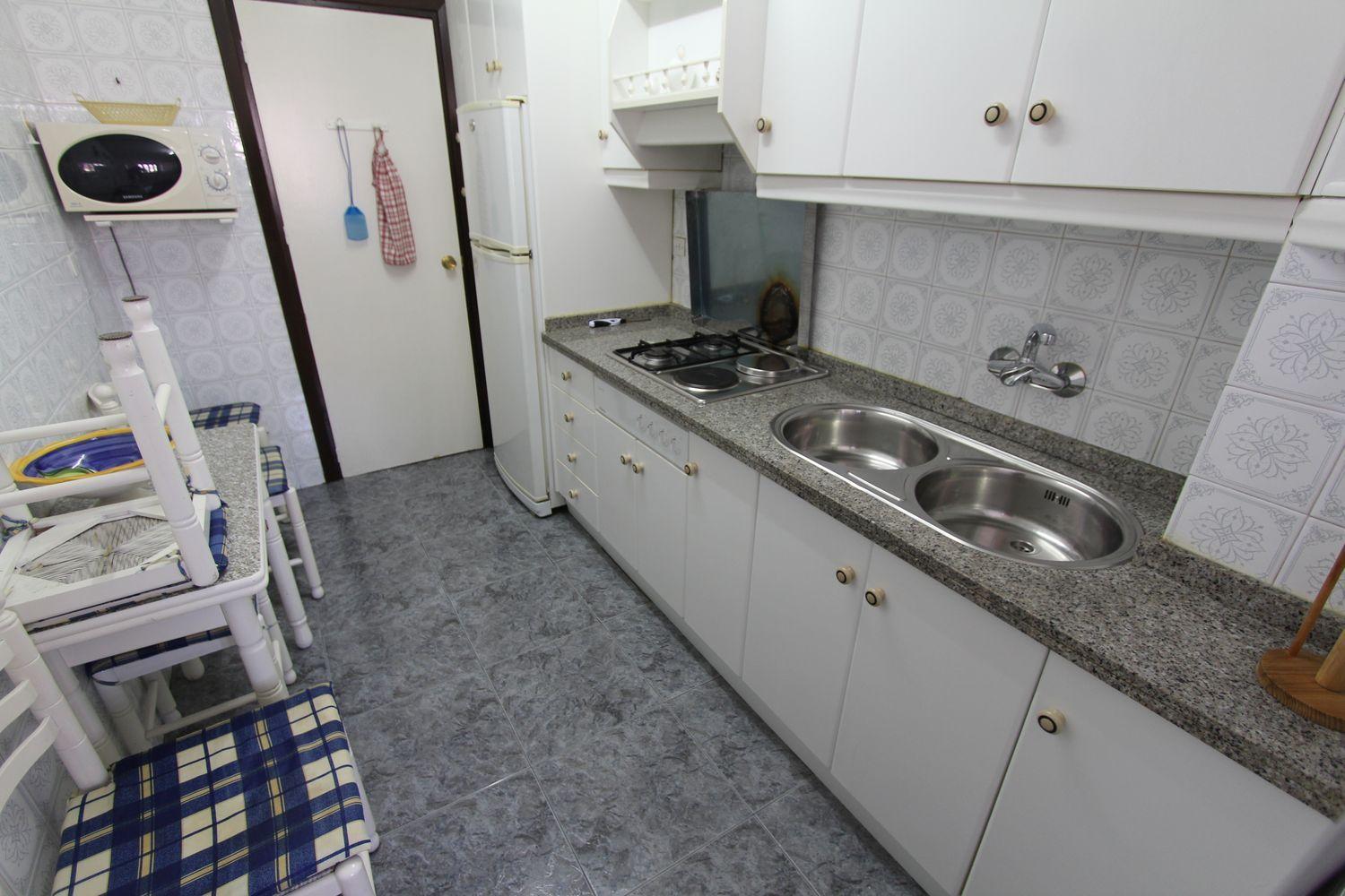 SHORT-TERM APARTMENT. PRICE: €500/MONTH