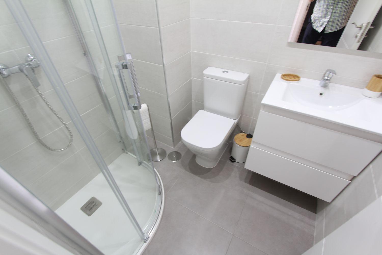 1st LINE BEACH SHORT TERM APARTMENT. €700/MONTH