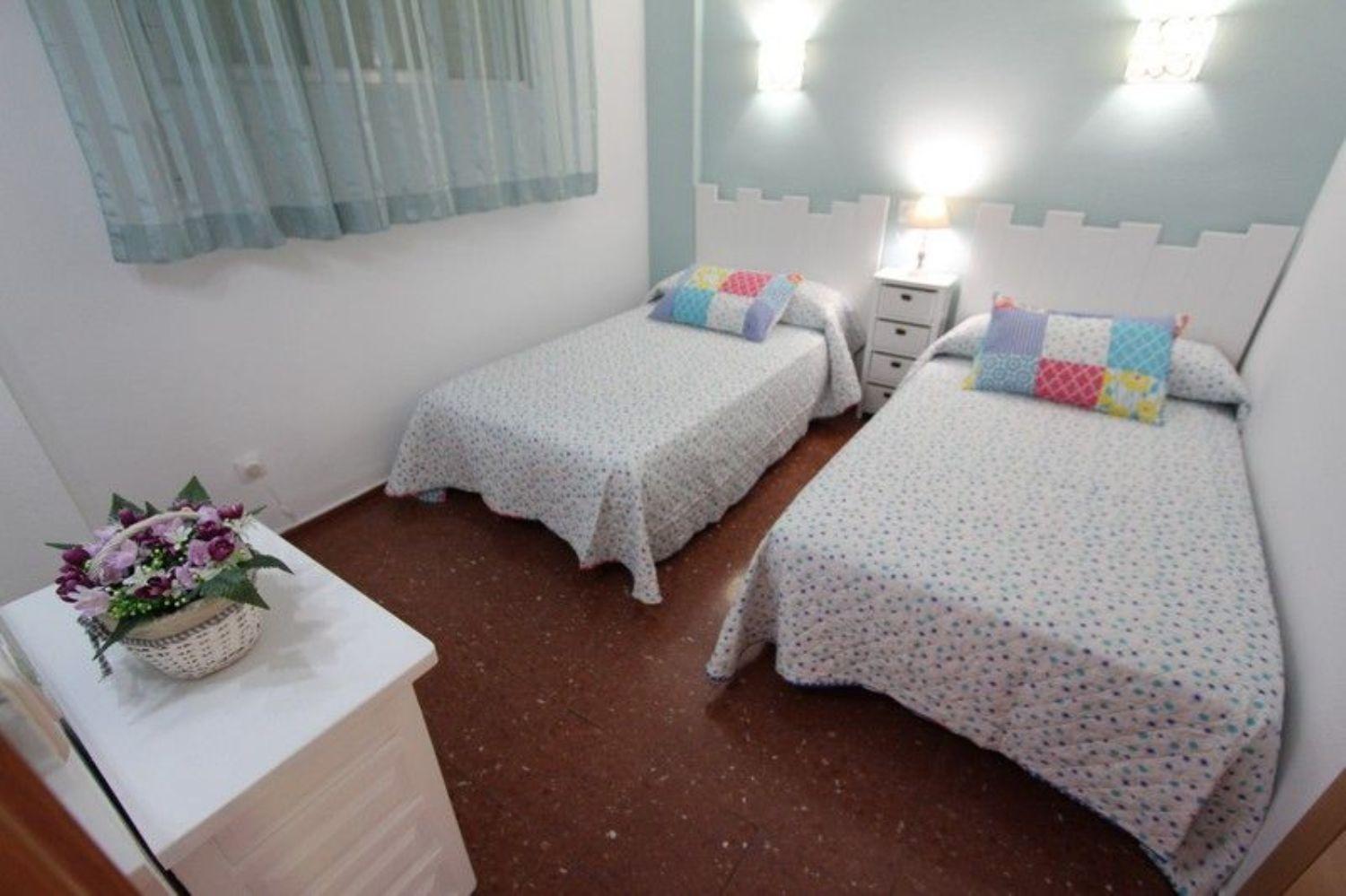 SHORT TERM APARTMENT PRICE 680 € / MONTH