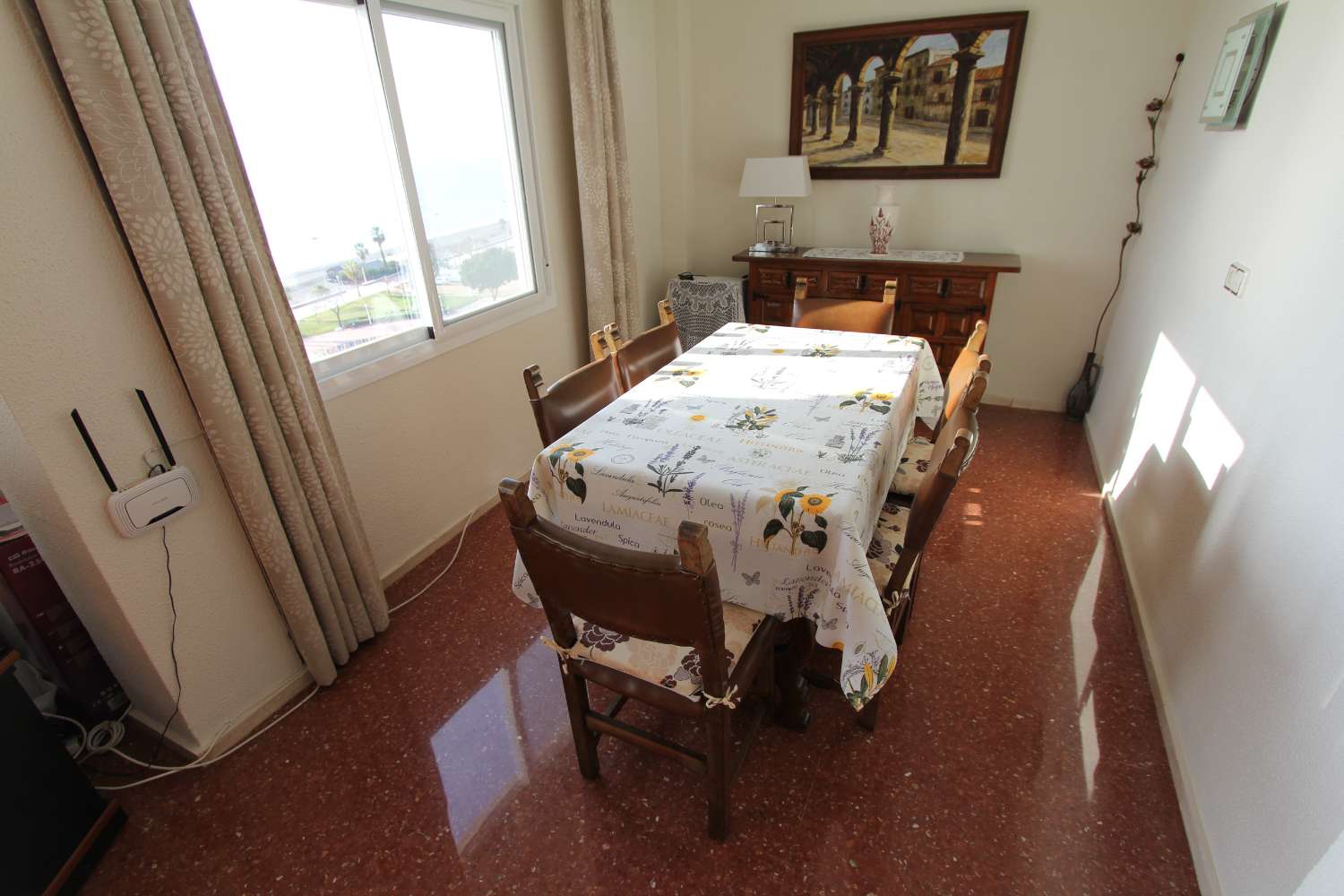 FRONTAL AL MAR PISO  DE  CORTA TEMPORADA. 825 € /MES