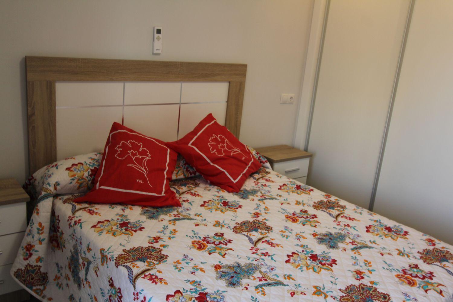 SHORT TERM APARTMENT. €600/MONTH