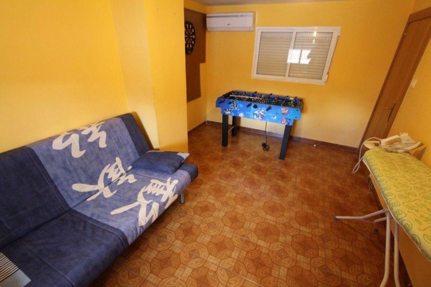 CHALET  DE  CORTA TEMPORADA