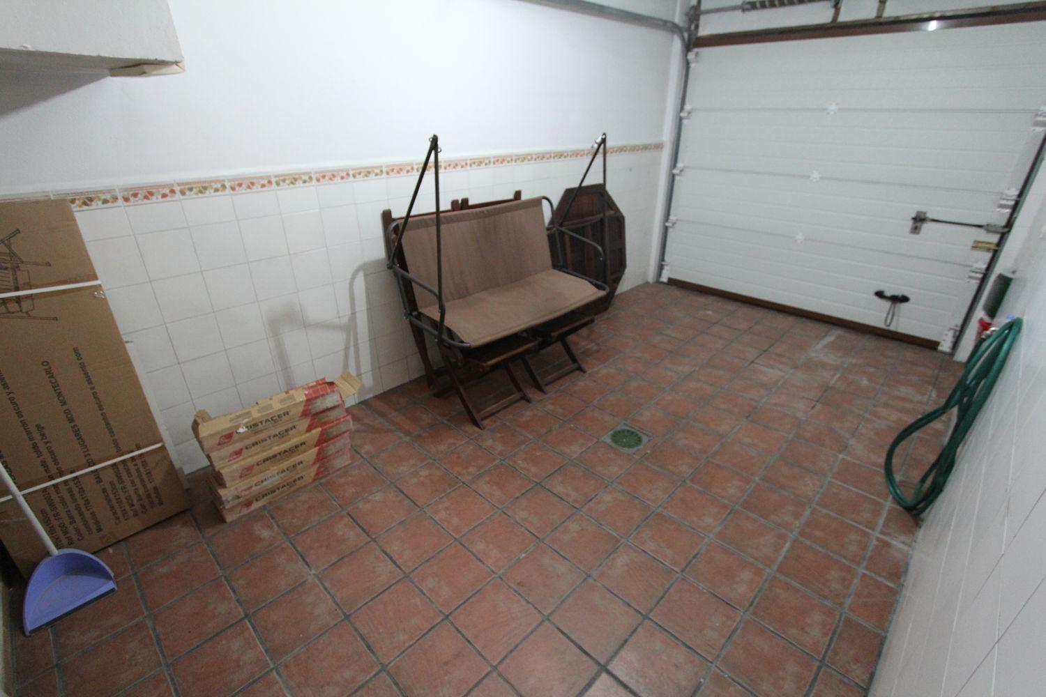 CHALET  DE  CORTA TEMPORADA