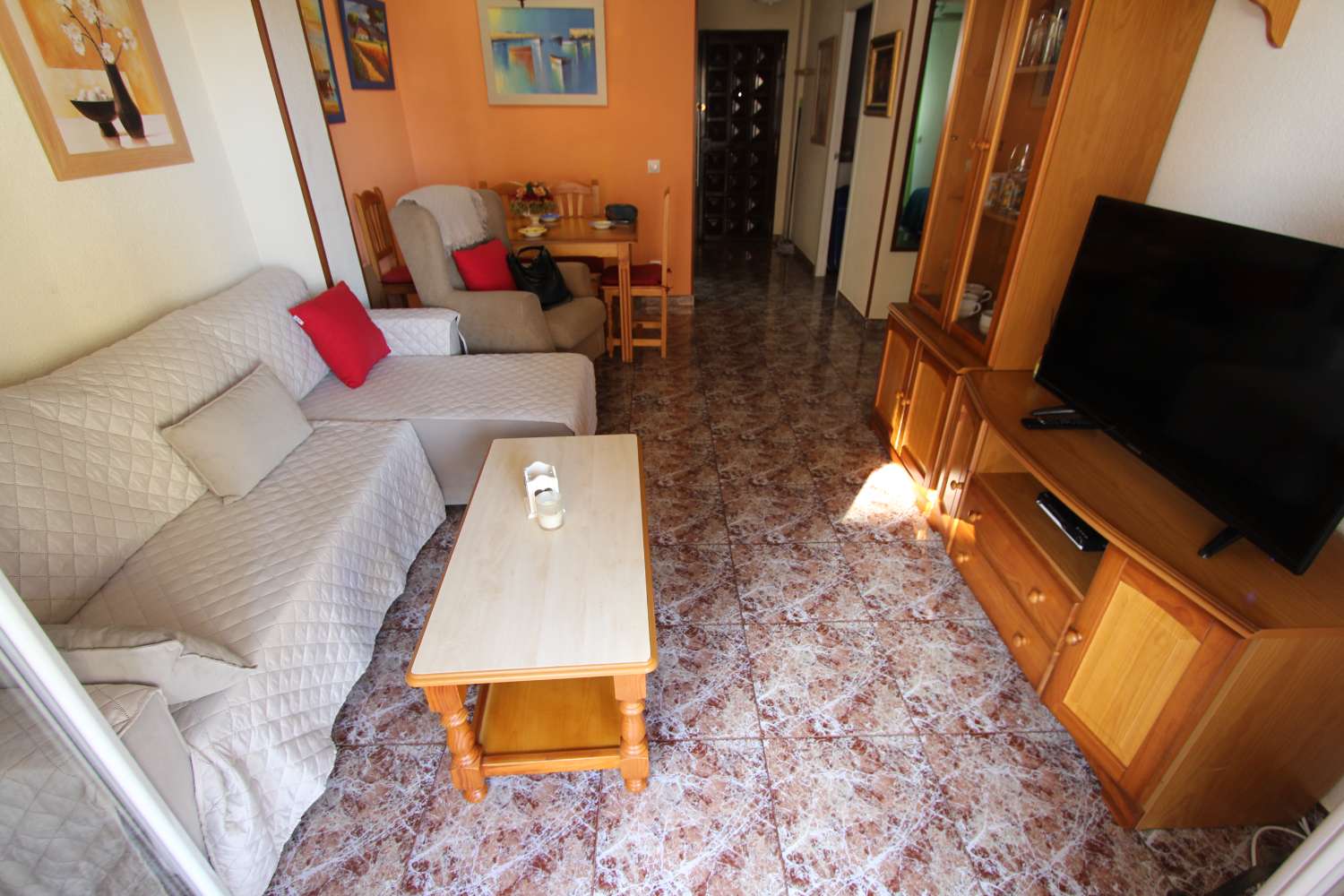 APPARTEMENT COURTE SAISON. 490 € /MOIS