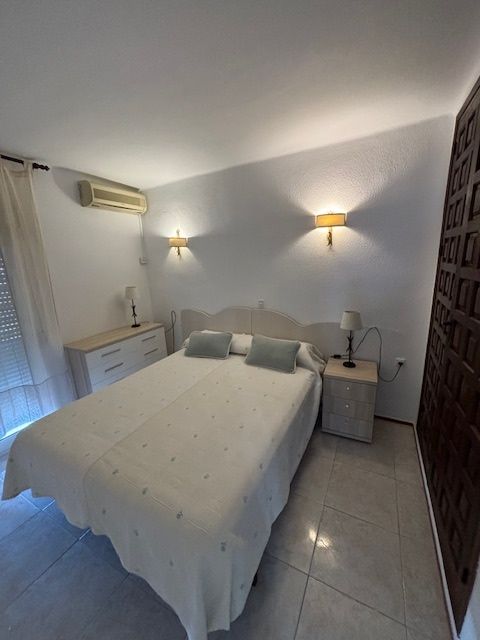 APARTAMENTO DE  CORTA TEMPORADA. 470 € /MES