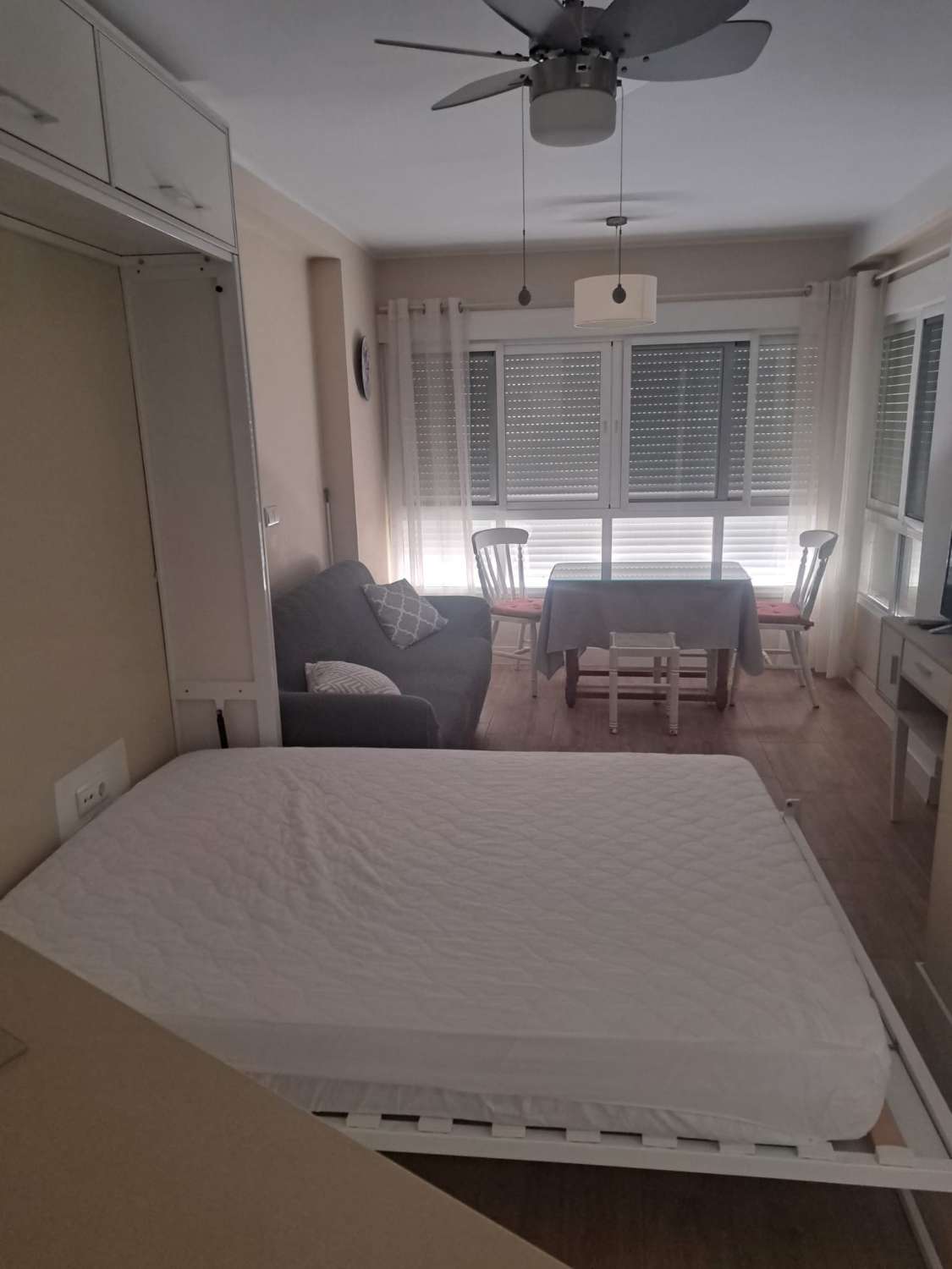 MAGNIFICENT RENOVATED STUDIO.