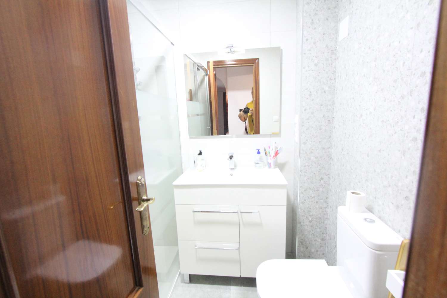 PISO DE CORTA TEMPORADA .700 € / MES