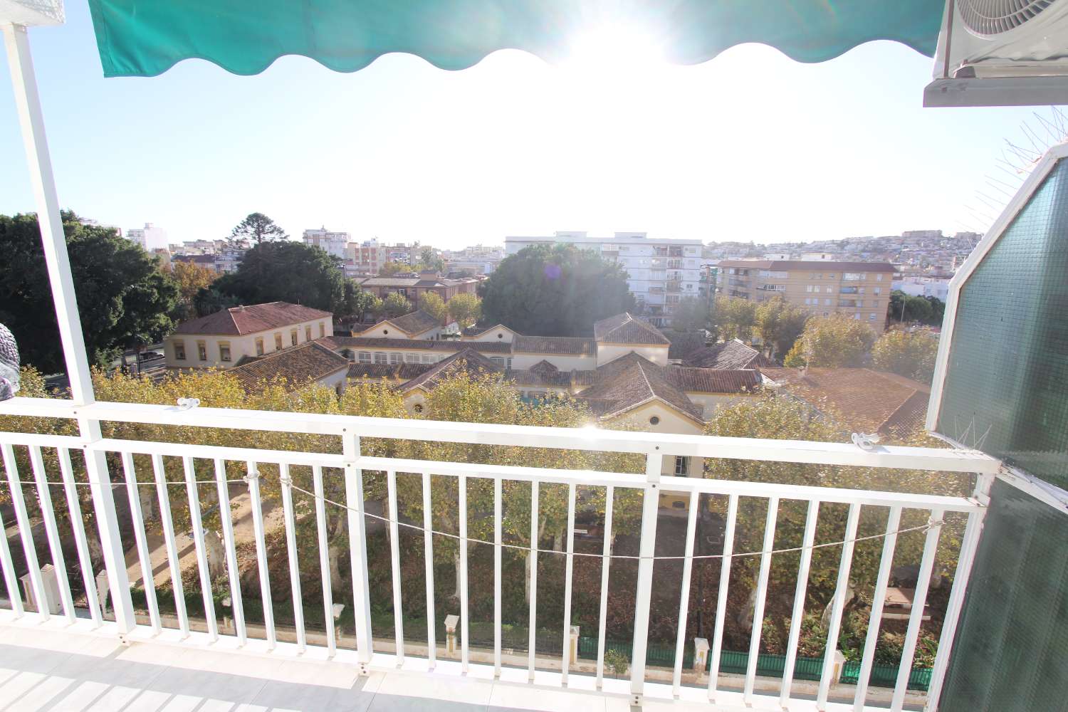 APARTAMENTO DE  CORTA TEMPORADA. 500 € /MES