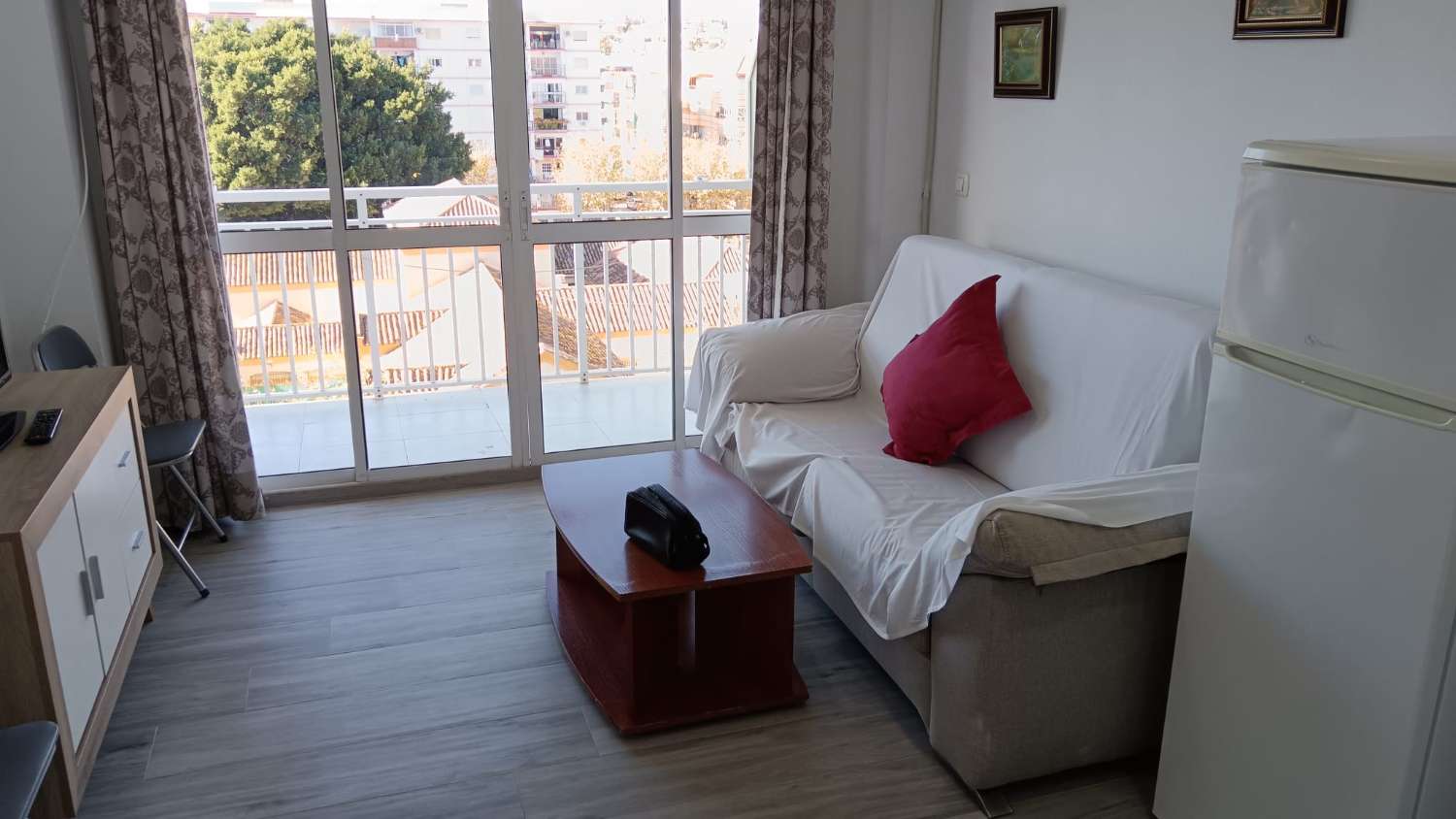 APARTAMENTO DE  CORTA TEMPORADA. 500 € /MES