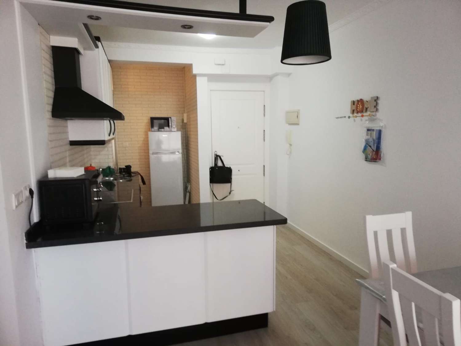SHORT TERM APARTMENT €750/MONTH