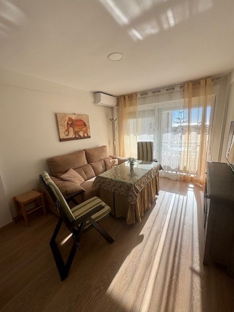 SHORT SEASON APARTMENT €.770 / MONTH