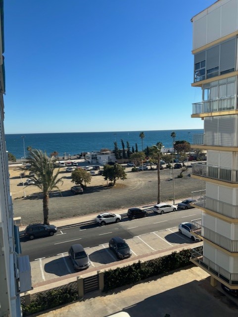 SHORT SEASON APARTMENT €.770 / MONTH