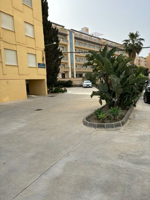 MAGNIFICENT APARTMENT RENOVATED FOR THE WINTER MONTHS. PRICE €750 / month