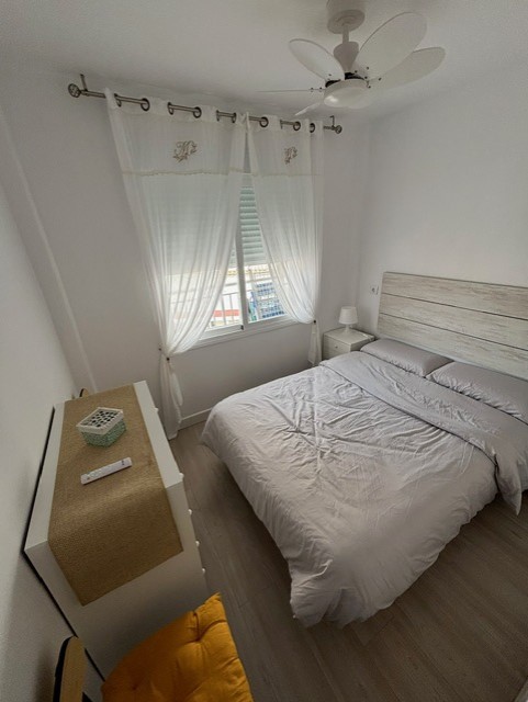 HERRLICH RENOVIERTE WOHNUNG FÜR DIE WINTERMONATE 750 € / Monat