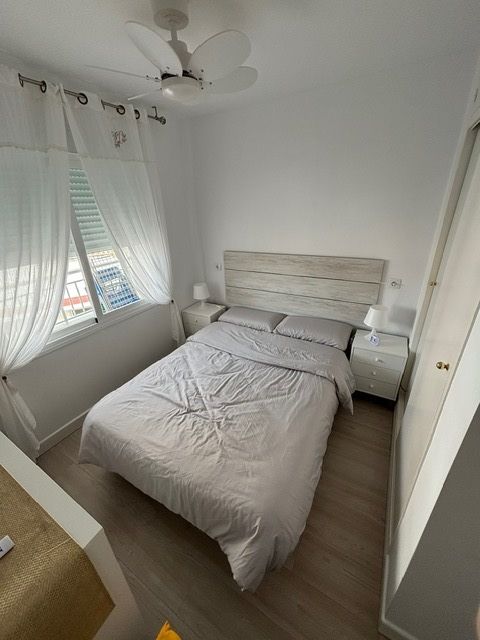 HERRLICH RENOVIERTE WOHNUNG FÜR DIE WINTERMONATE 750 € / Monat