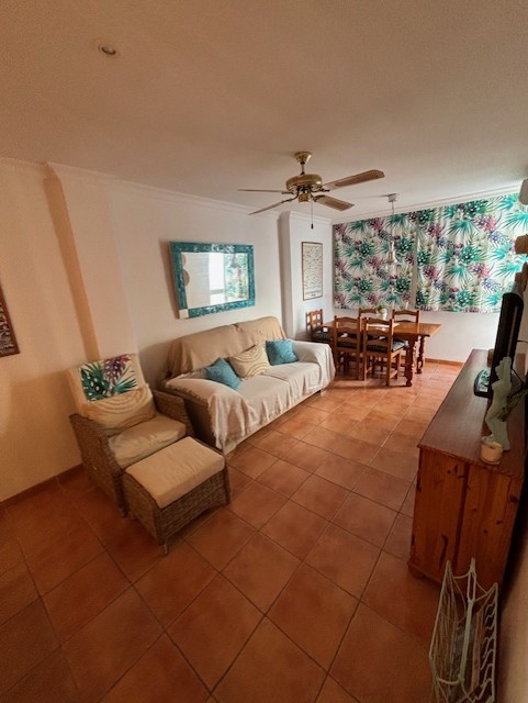 APARTAMENTO DE  CORTA TEMPORADA. 600 € /MES