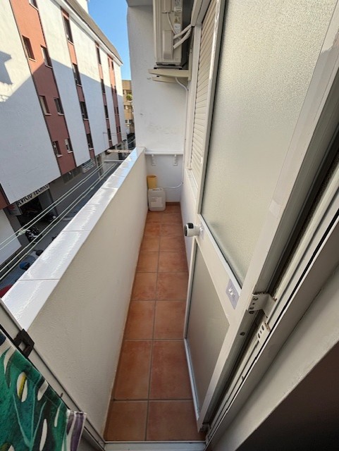 APARTAMENTO DE  CORTA TEMPORADA. 600 € /MES