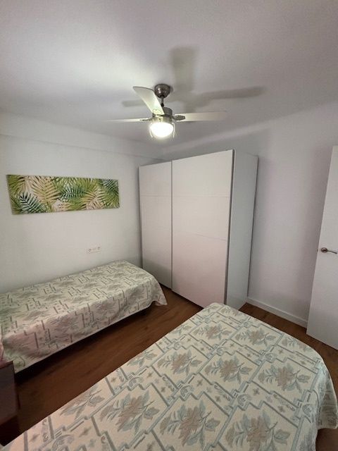 APARTAMENTO DE  CORTA TEMPORADA. PRECIO 550 € /MES