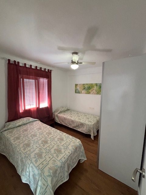 APARTAMENTO DE  CORTA TEMPORADA. PRECIO 550 € /MES