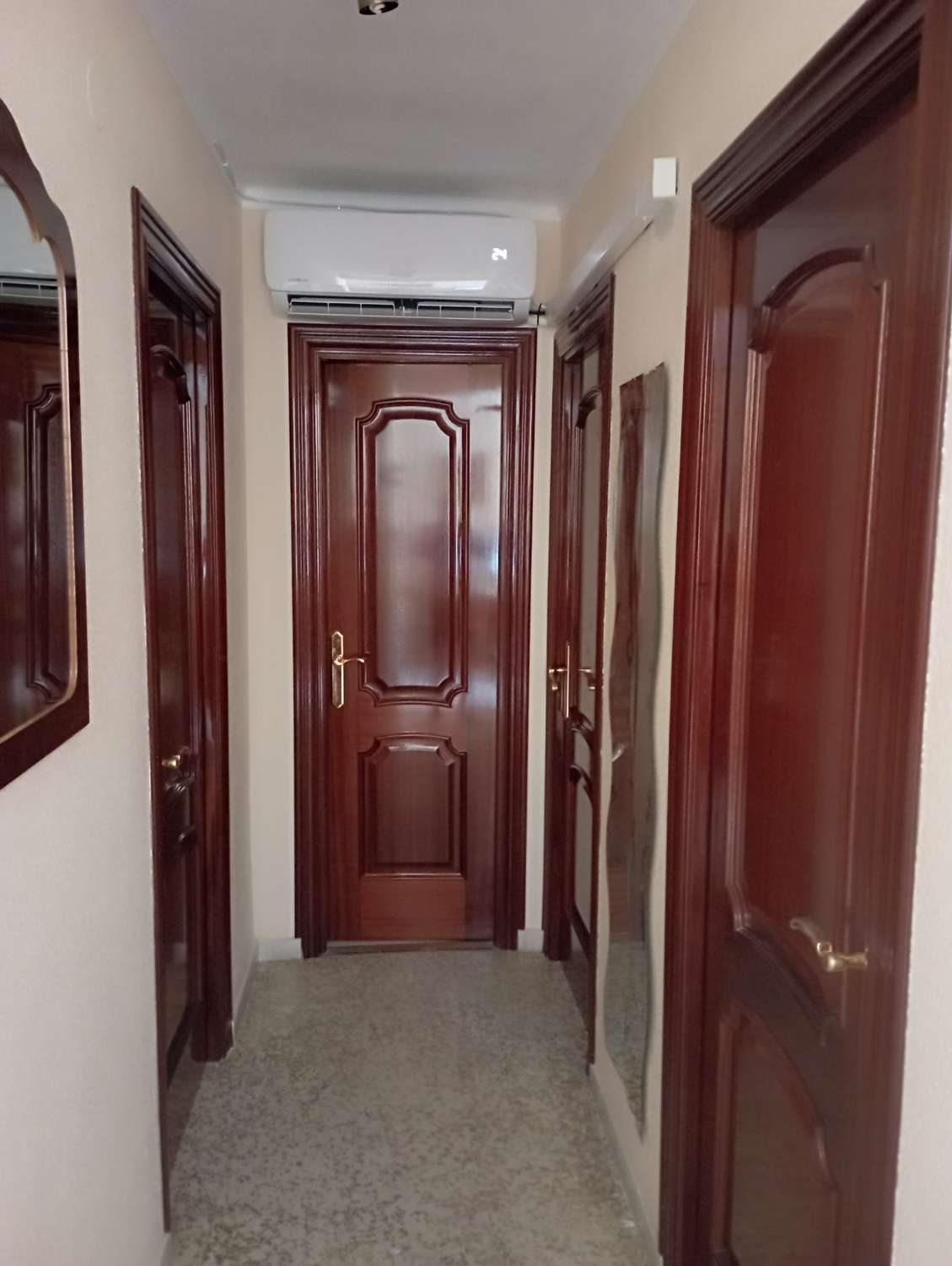 SHORT TERM APARTMENT €600/MONTH